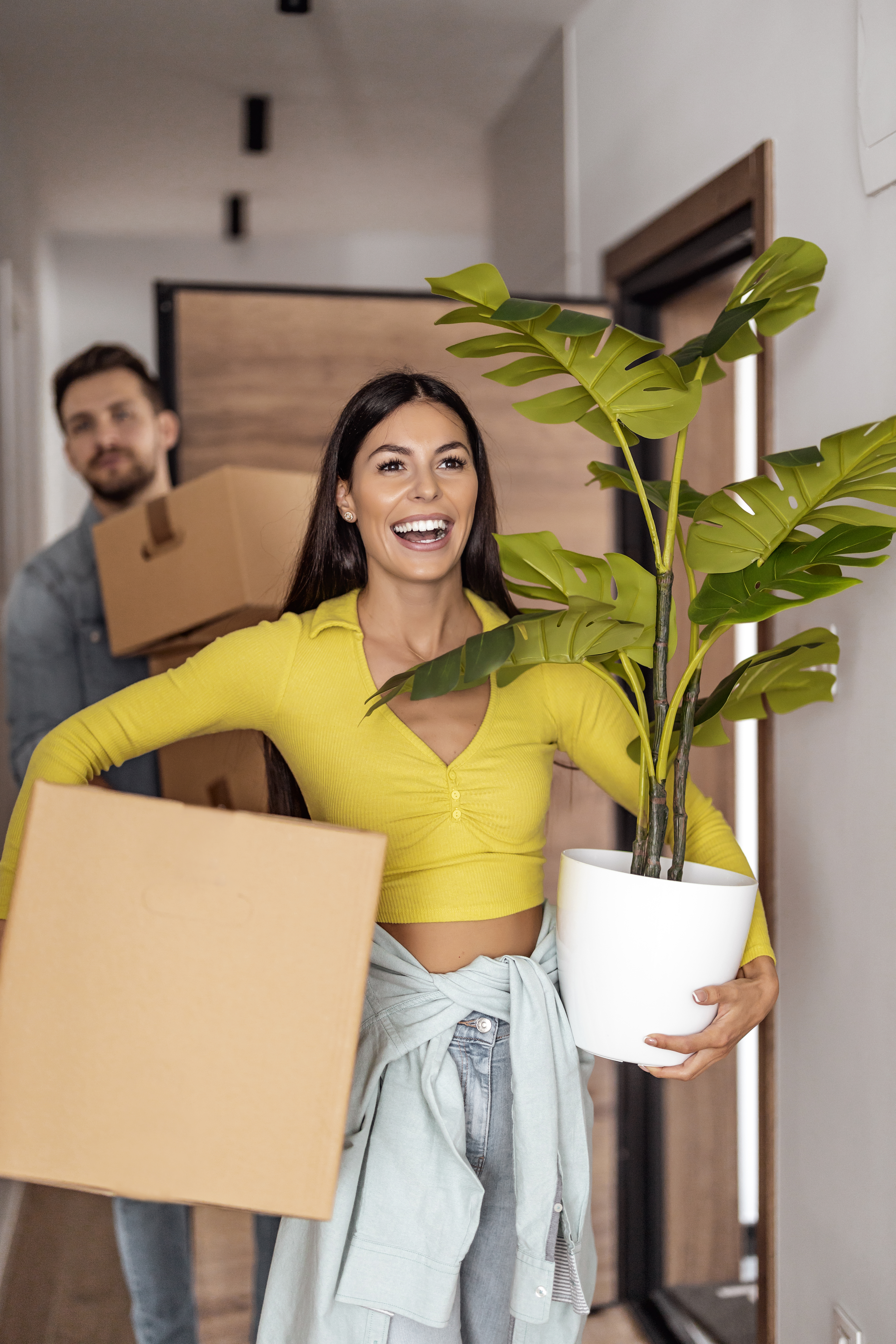 Tenants moving in to a London rental property